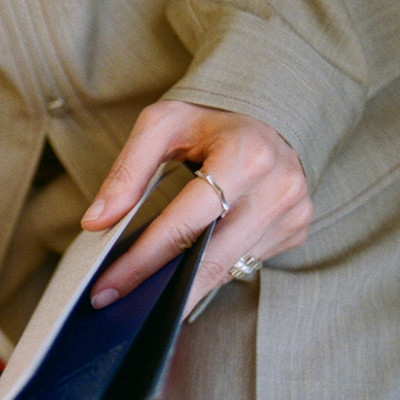 Кольцо Parthenon, белое золото 18 карат, 2 мм 