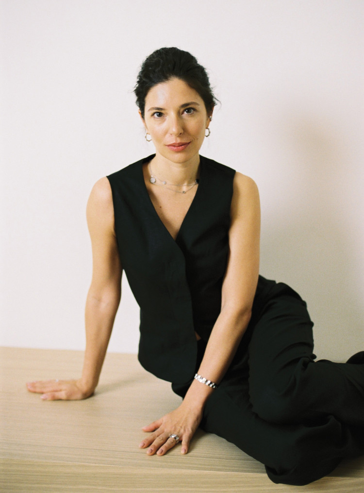 ДАРЬЯ ЗОЛОТУХИНА